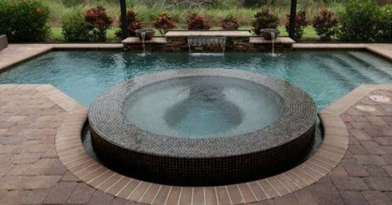 How to Design Dream Pools That Complement Your Home Architecture